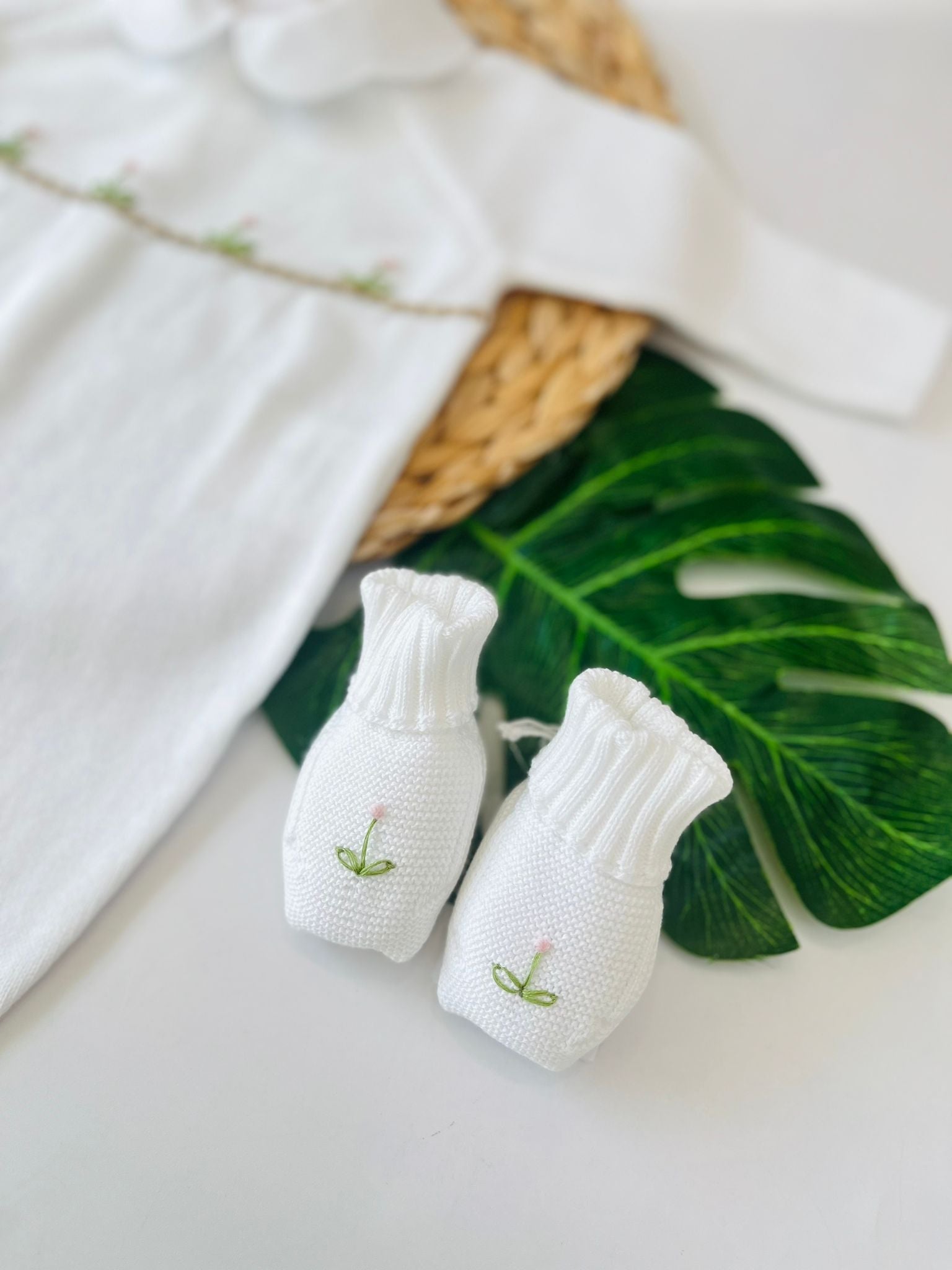 TUTINA CON BABBUCCE 100% FILO DI COTONE BIANCO - Noi da piccoli