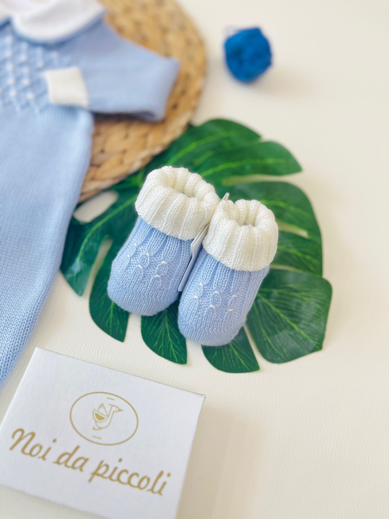 TUTINA CON BABBUCCE 100% lana merino extrafine SUGAR - Noi da piccoli