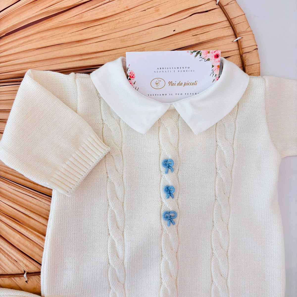 Tutina con Babbucce Filato Caldo Panna Cielo Bebe' Margo' - Noi da piccoli