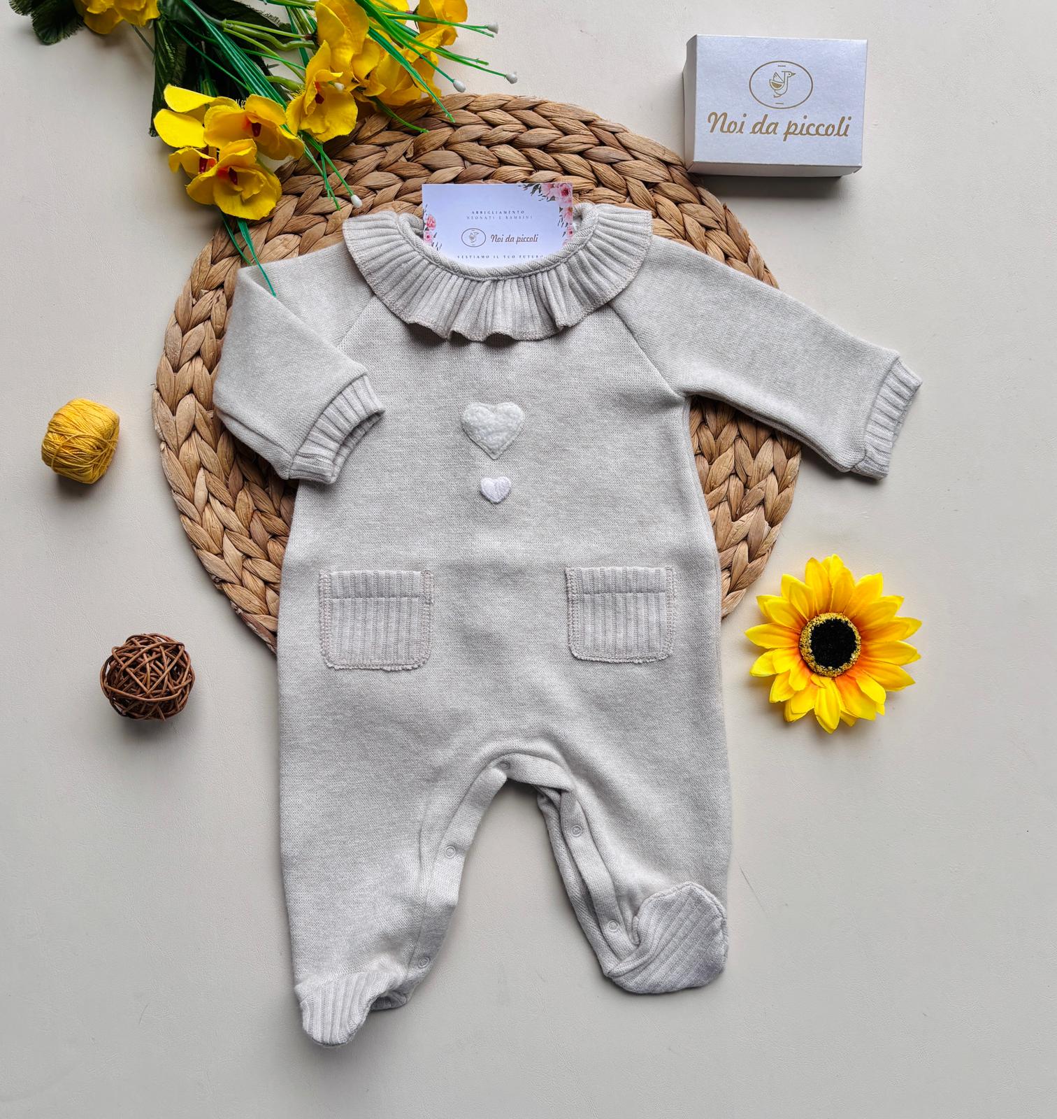 TUTINA CON CUORI CENTRALI IN MAGLINA BEIGE - Noi da piccoli