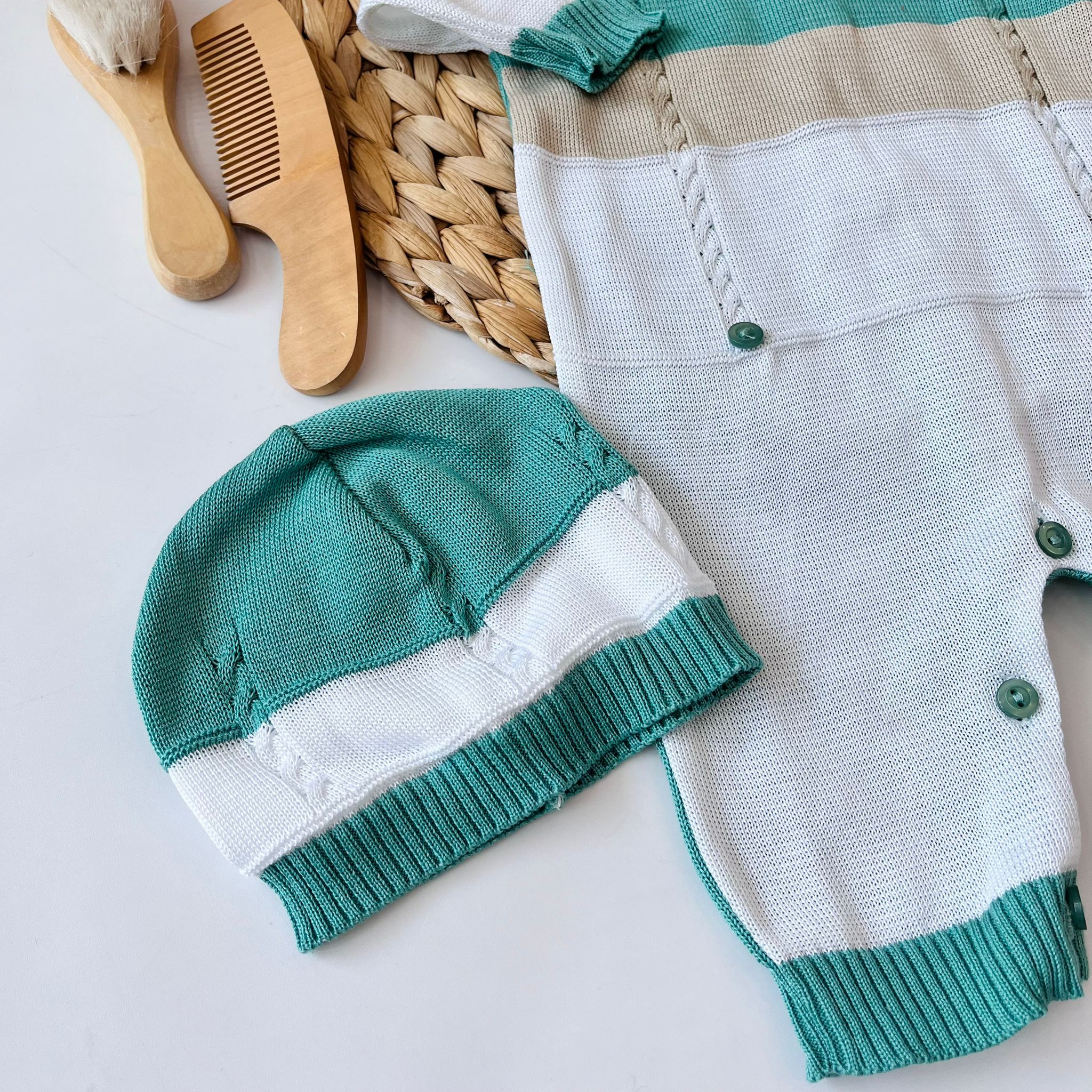 TUTINA CON PARURE 100 % COTONE BIANCO VERDE - Noi da piccoli