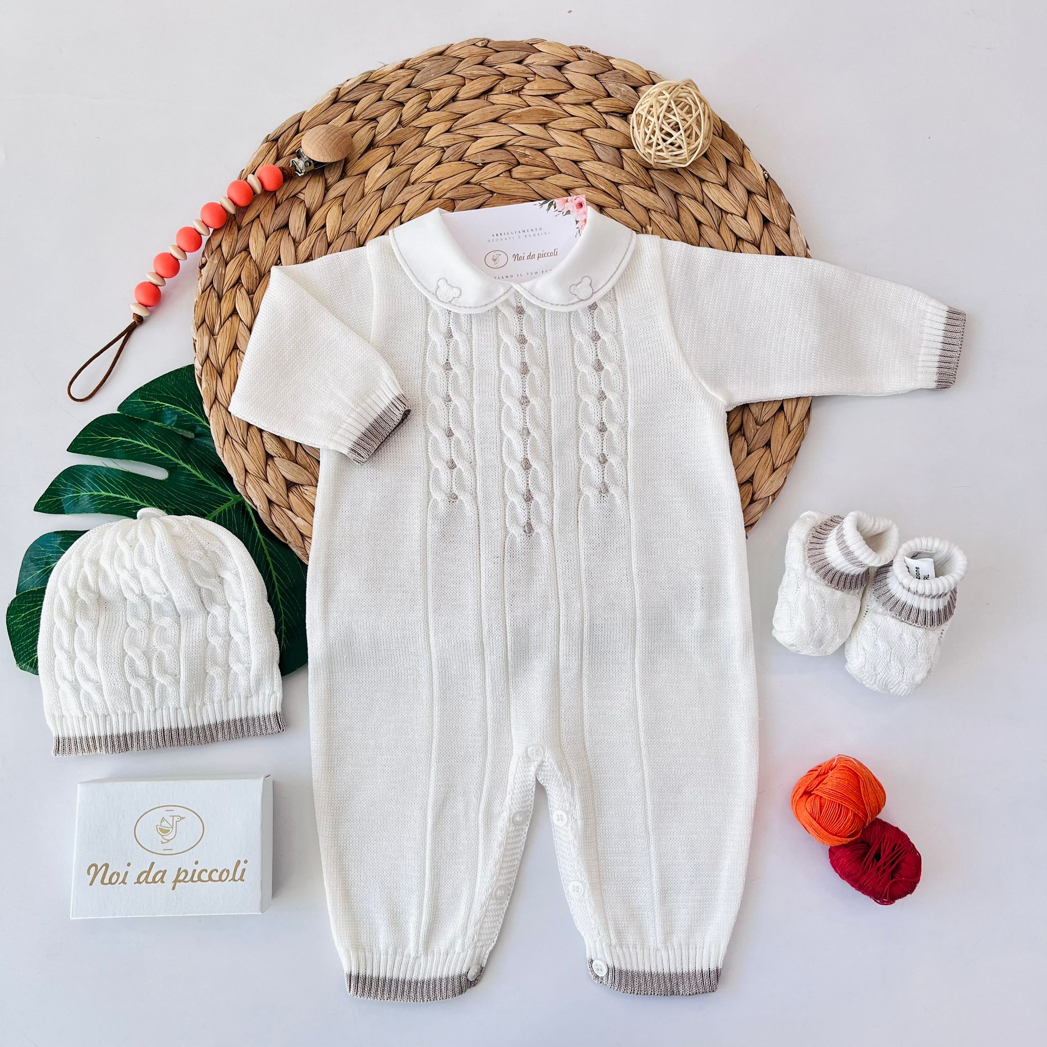 TUTINA CON PARURE 100% FILO DI COTONE VANIGLIA NOCE - Noi da piccoli