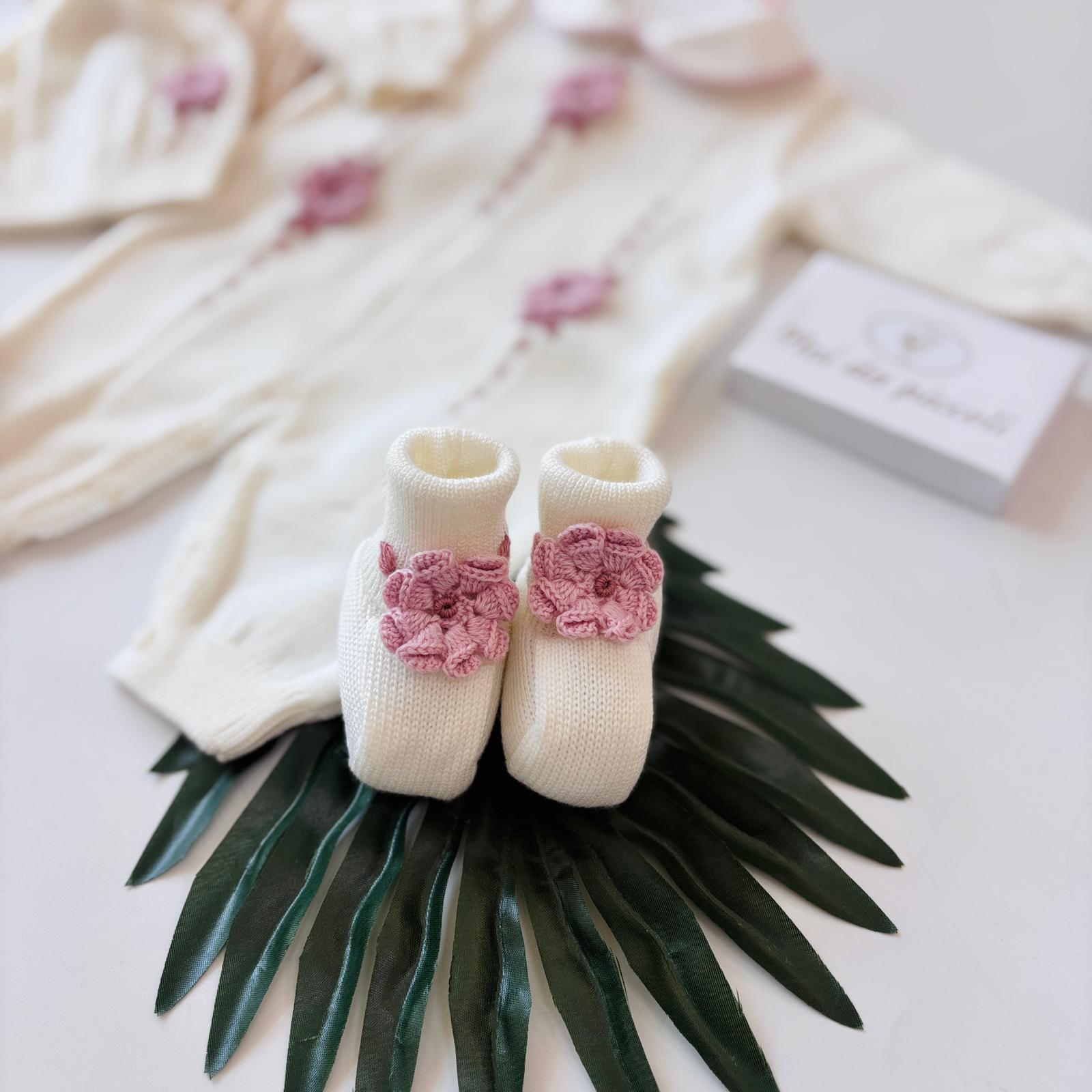 TUTINA CON PARURE 100% LANA PANNA FIORI DI MALVA - Noi da piccoli