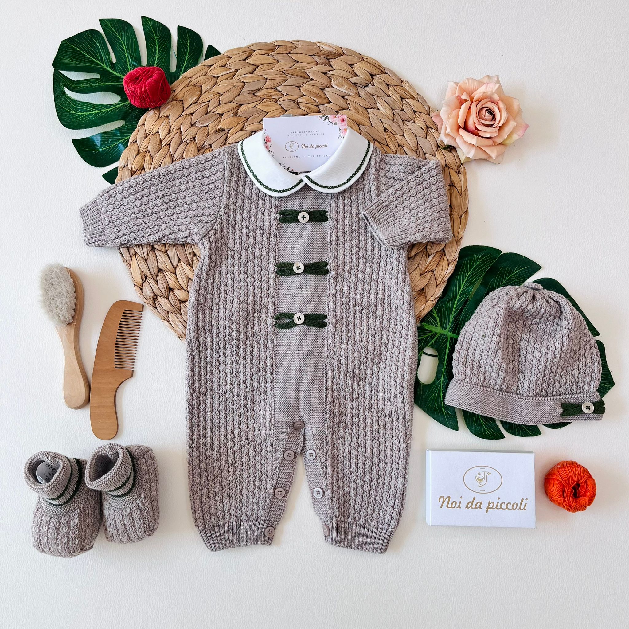 TUTINA CON PARURE 100% LANA TORTORA VERDE OLIVA - Noi da piccoli