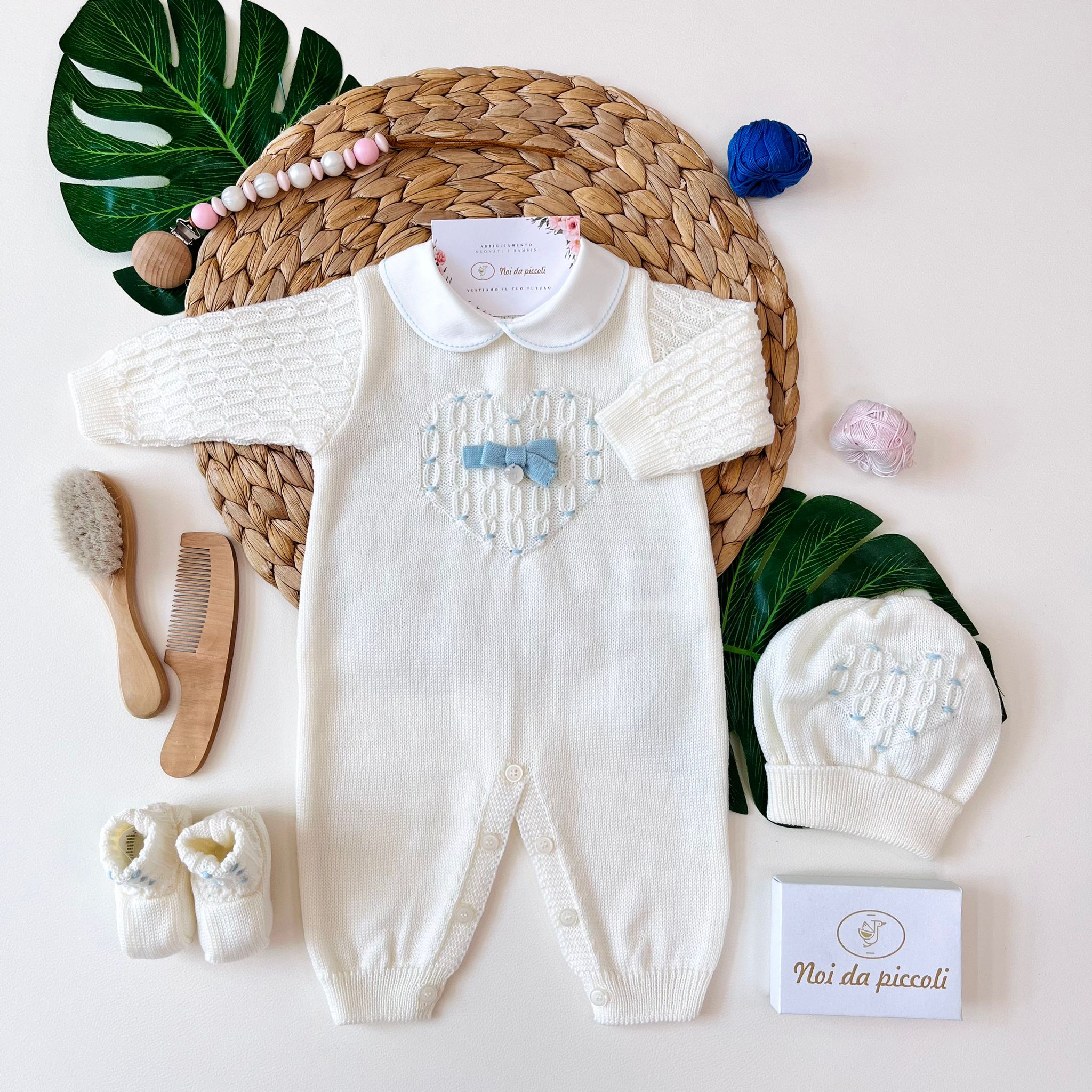 TUTINA CON PARURE 100% LANA VANIGLIA ACQUA MARINA - Noi da piccoli