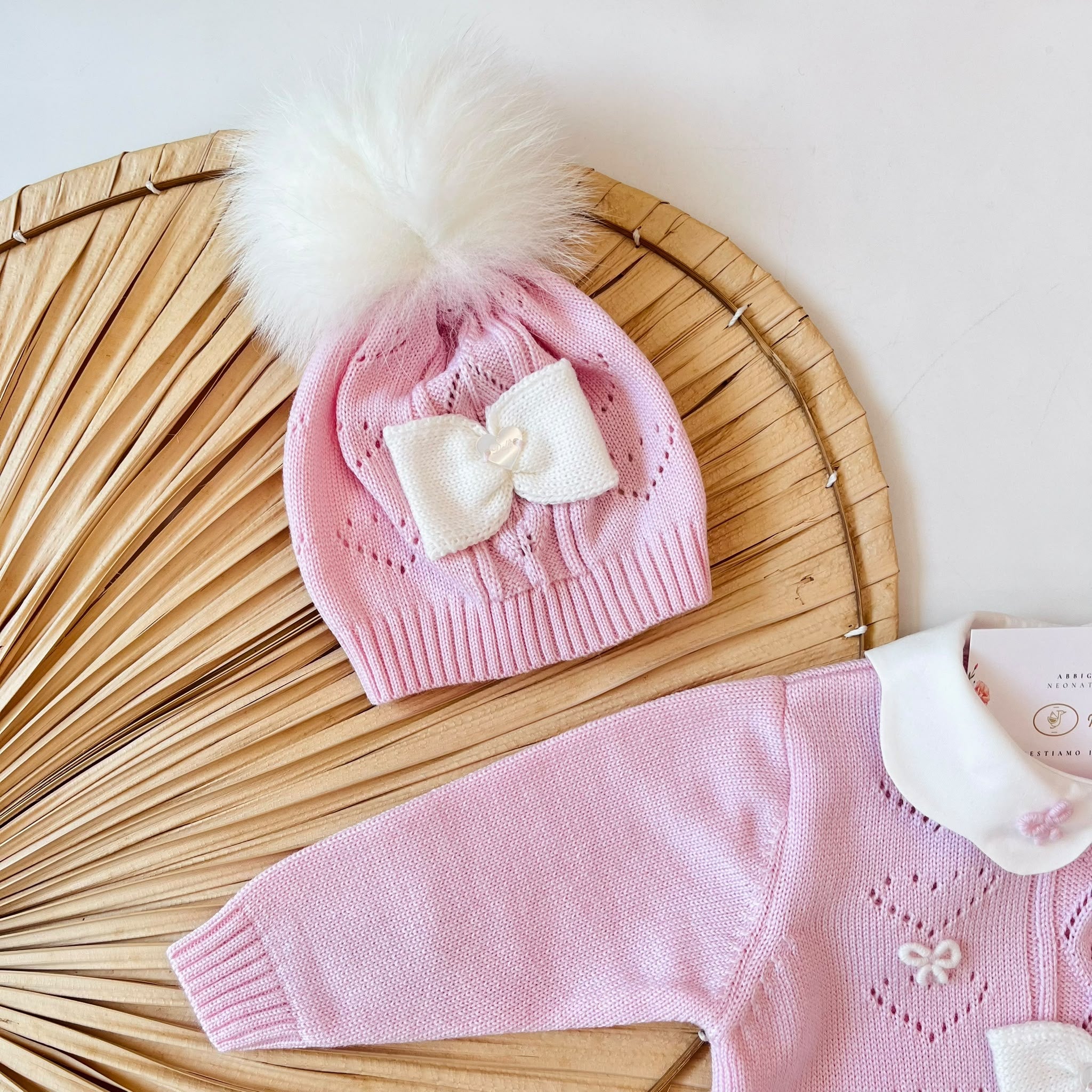 TUTINA CON PARURE 100% PURA LANA MERINO EXTRAFINE ROSA - Noi da piccoli