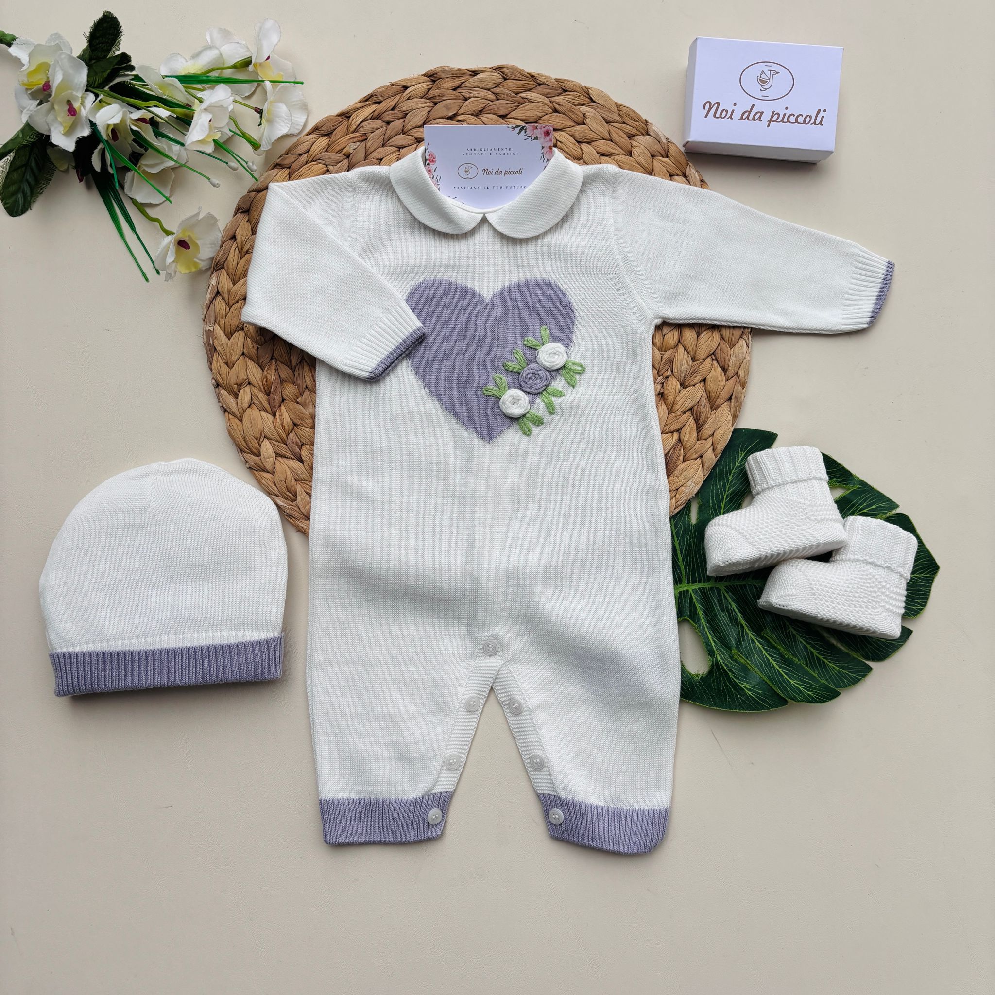 TUTINA CON PARURE IN FILO LILLA - Noi da piccoli