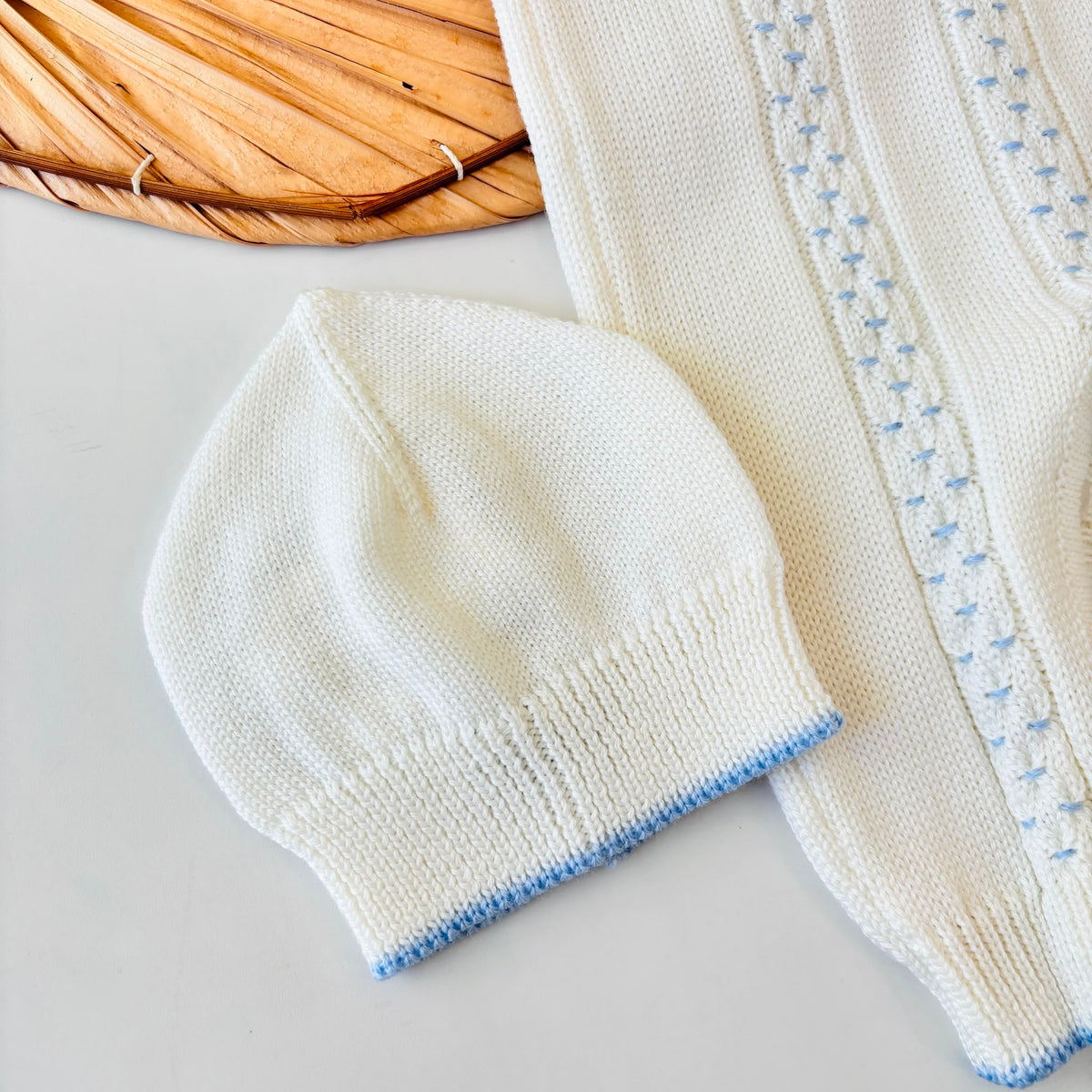 TUTINA CON PARURE in lana merino Linos PANNA - Noi da piccoli