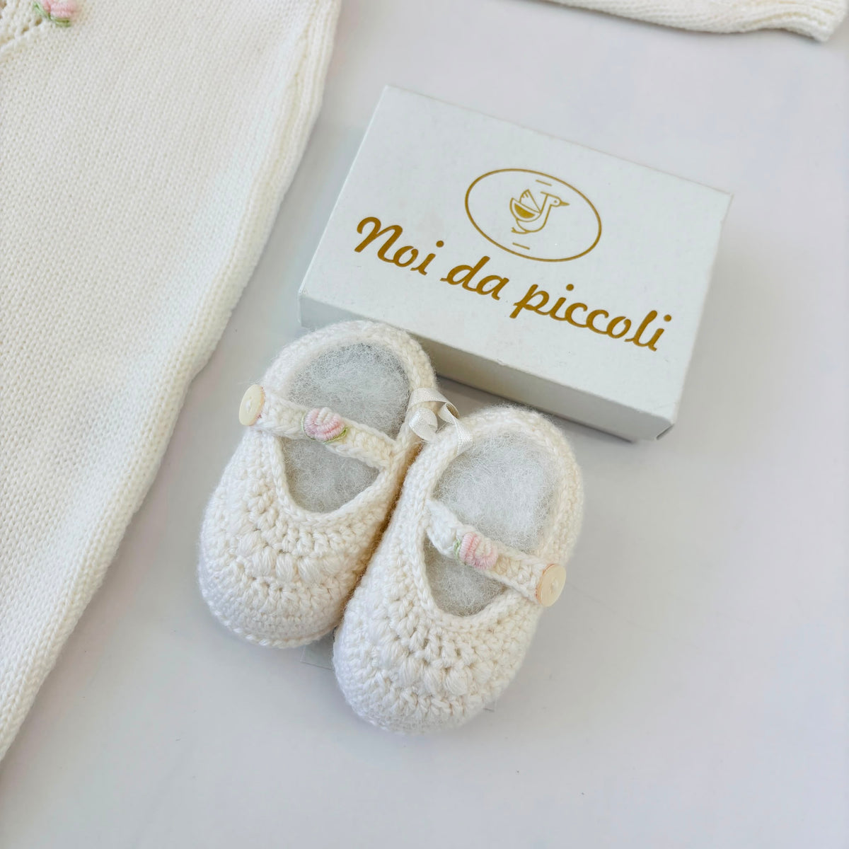 TUTINA CON PARURE in lana merino merida PANNA - Noi da piccoli