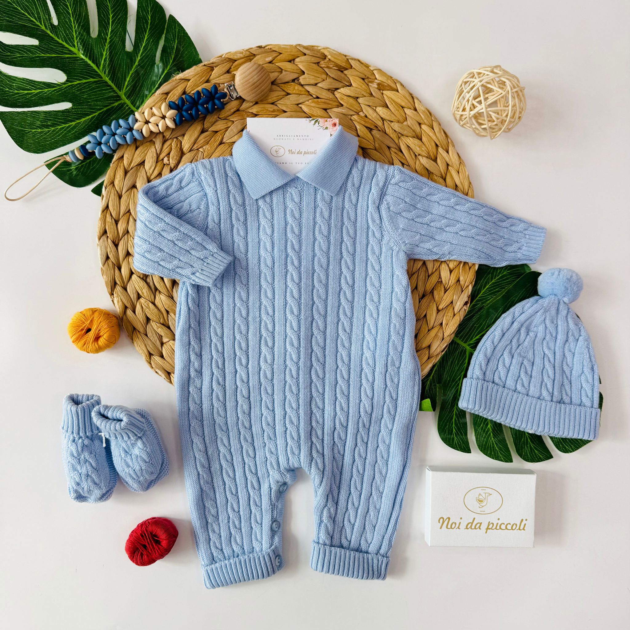 TUTINA CON PARURE INTRECCIO 100% LANA CELESTE - Noi da piccoli