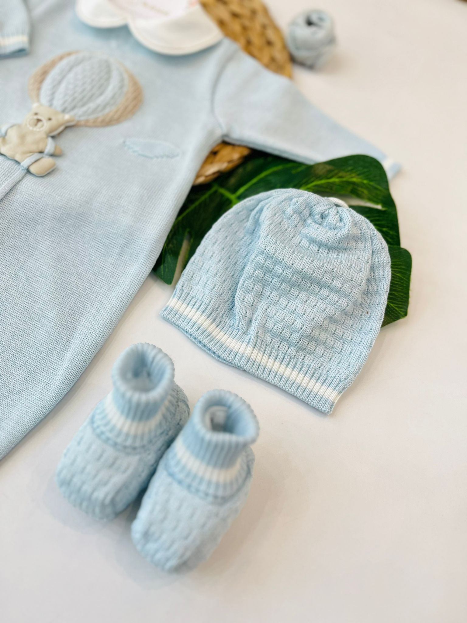 TUTINA CON PARURE MONGOLFIERA 100% FILO DI COTONE CIELO VANIGLIA - Noi da piccoli