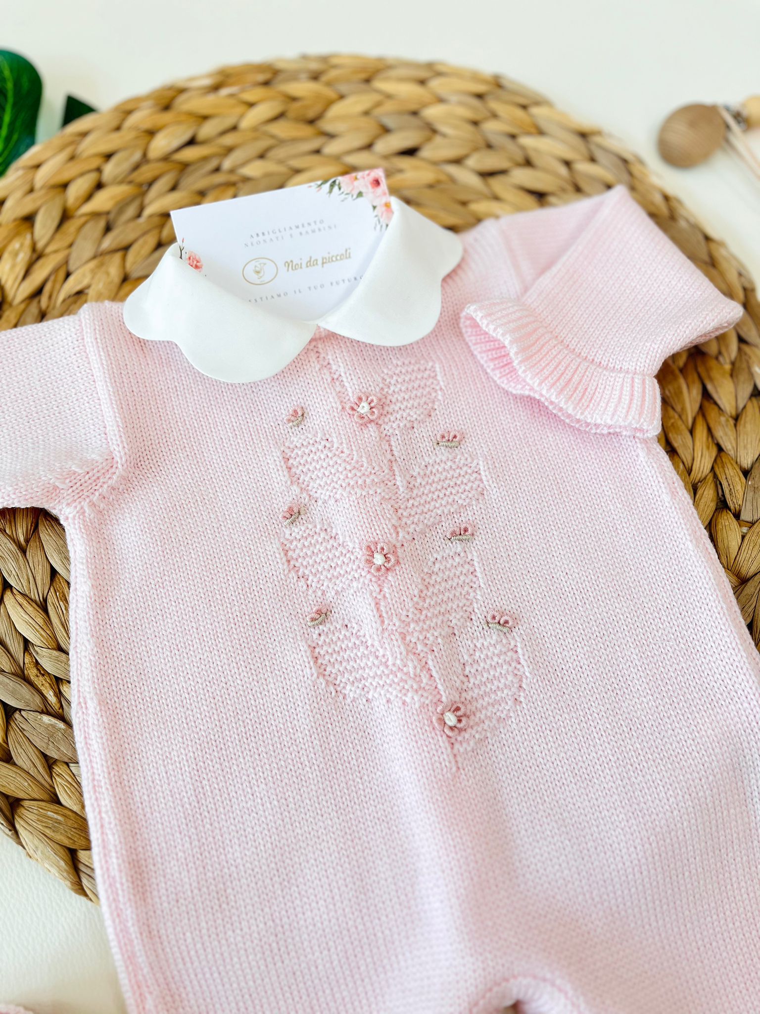 TUTINA CON PARURE TICHE 100% LANA MERINO ROSA - Noi da piccoli