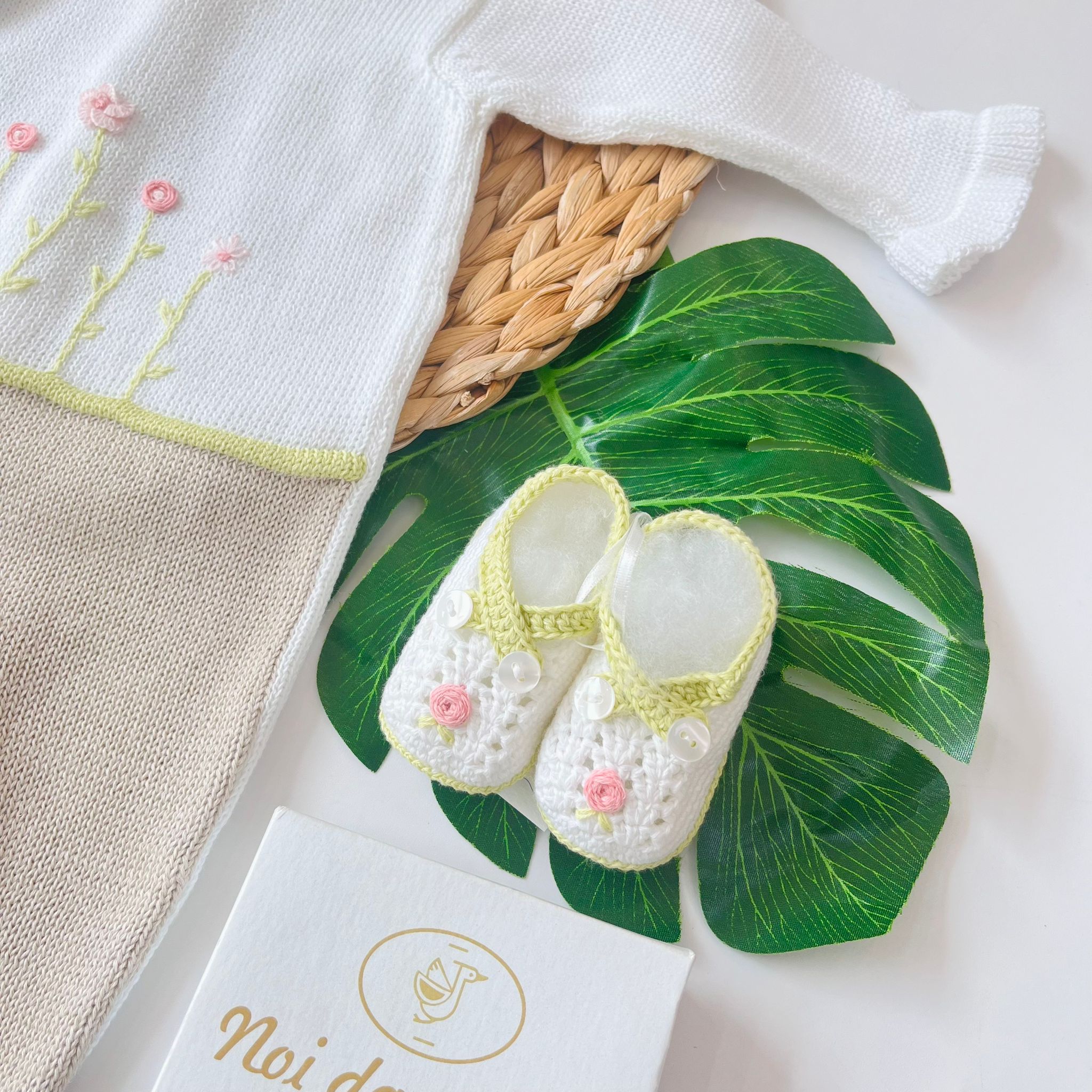 TUTINA CON SET PARURE MORGANA 100% FILO DI COTONE TORTORA - Noi da piccoli