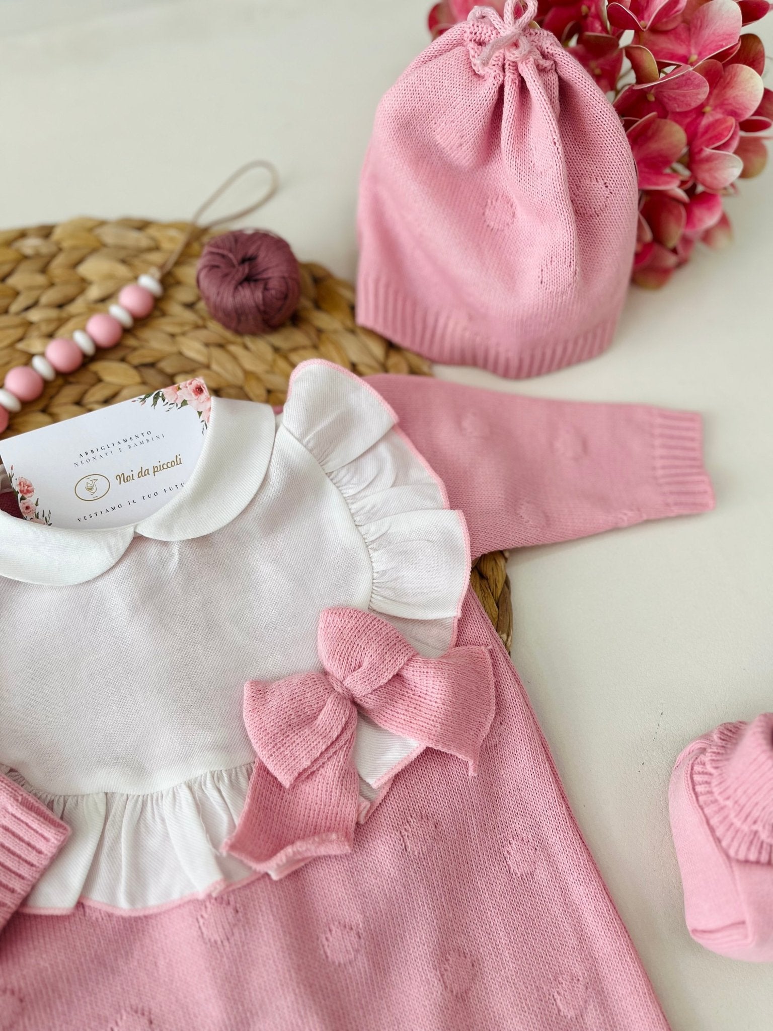 TUTINA CON SET PARURE ROSA BEBE MISTO LANA - Noi da piccoli