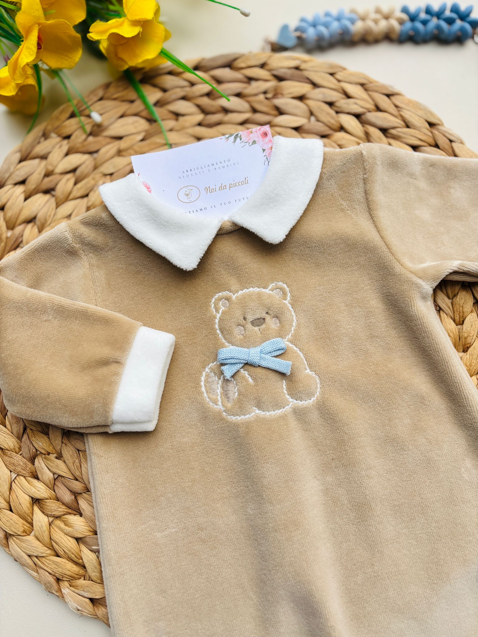 TUTINA IN CINIGLIA CON ORSETTO E FIOCCHETTO NOCCIOLA - Noi da piccoli