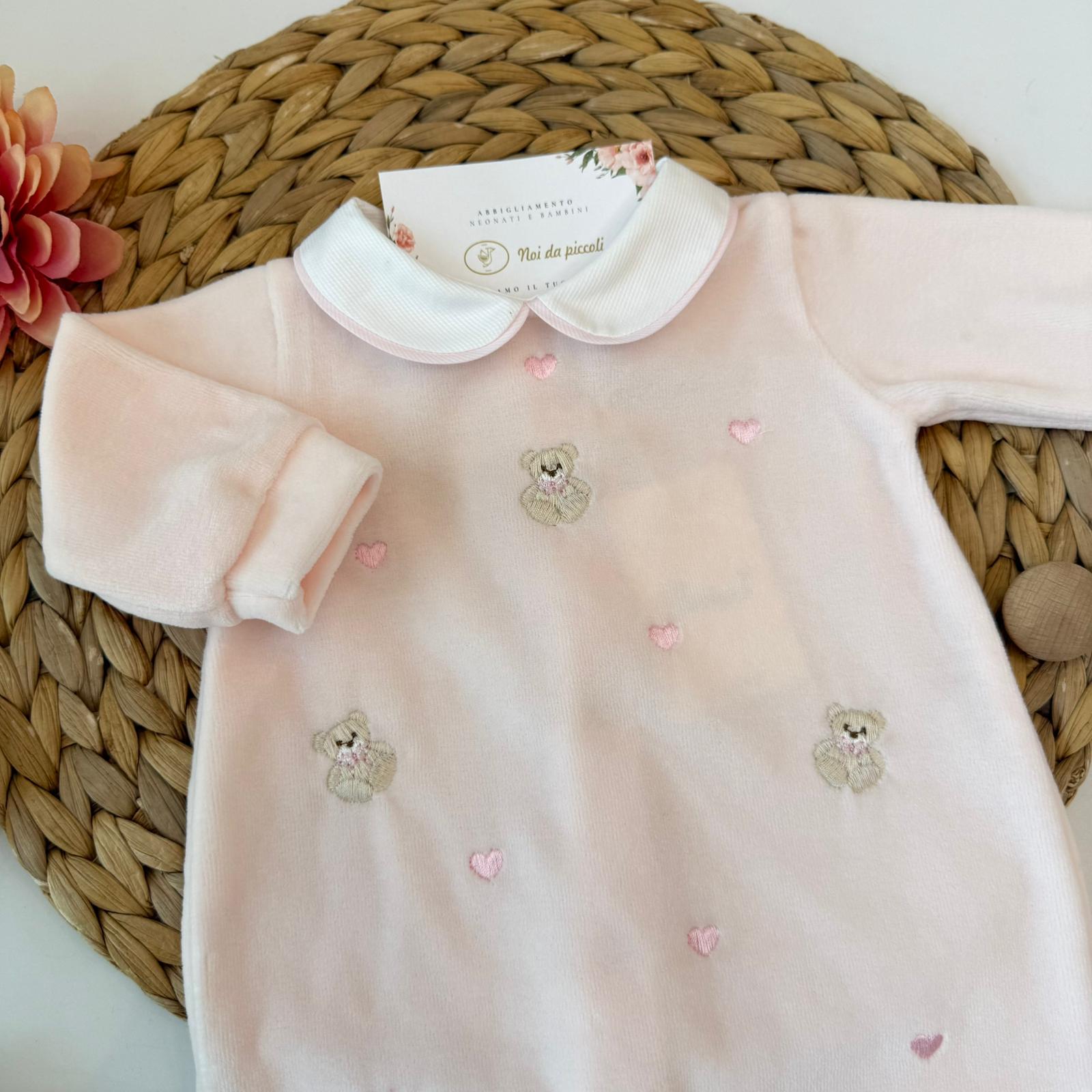 TUTINA IN CINIGLIA ROSA CIPRIA CON ORSETTI E CUORICINI ROSA RICAMATI - Noi da piccoli