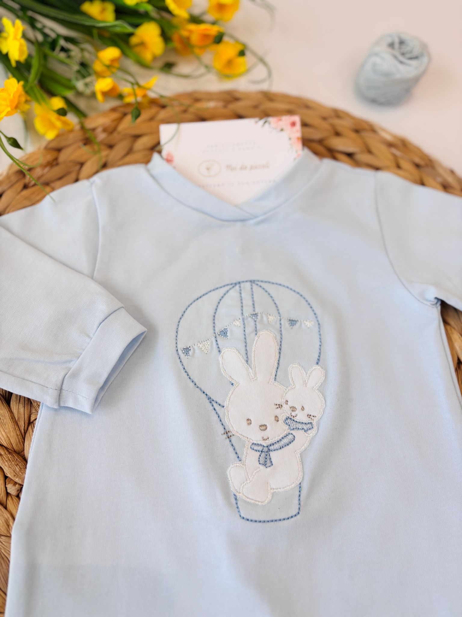 TUTINA IN COTONE CON MONGOLFIERA E CONIGLIETTI CIELO - Noi da piccoli