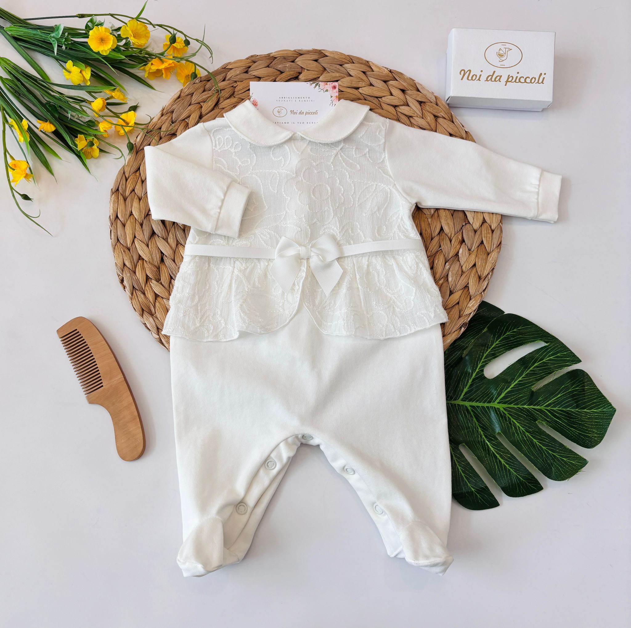 TUTINA IN COTONE CON RICAMI BIANCO - Noi da piccoli