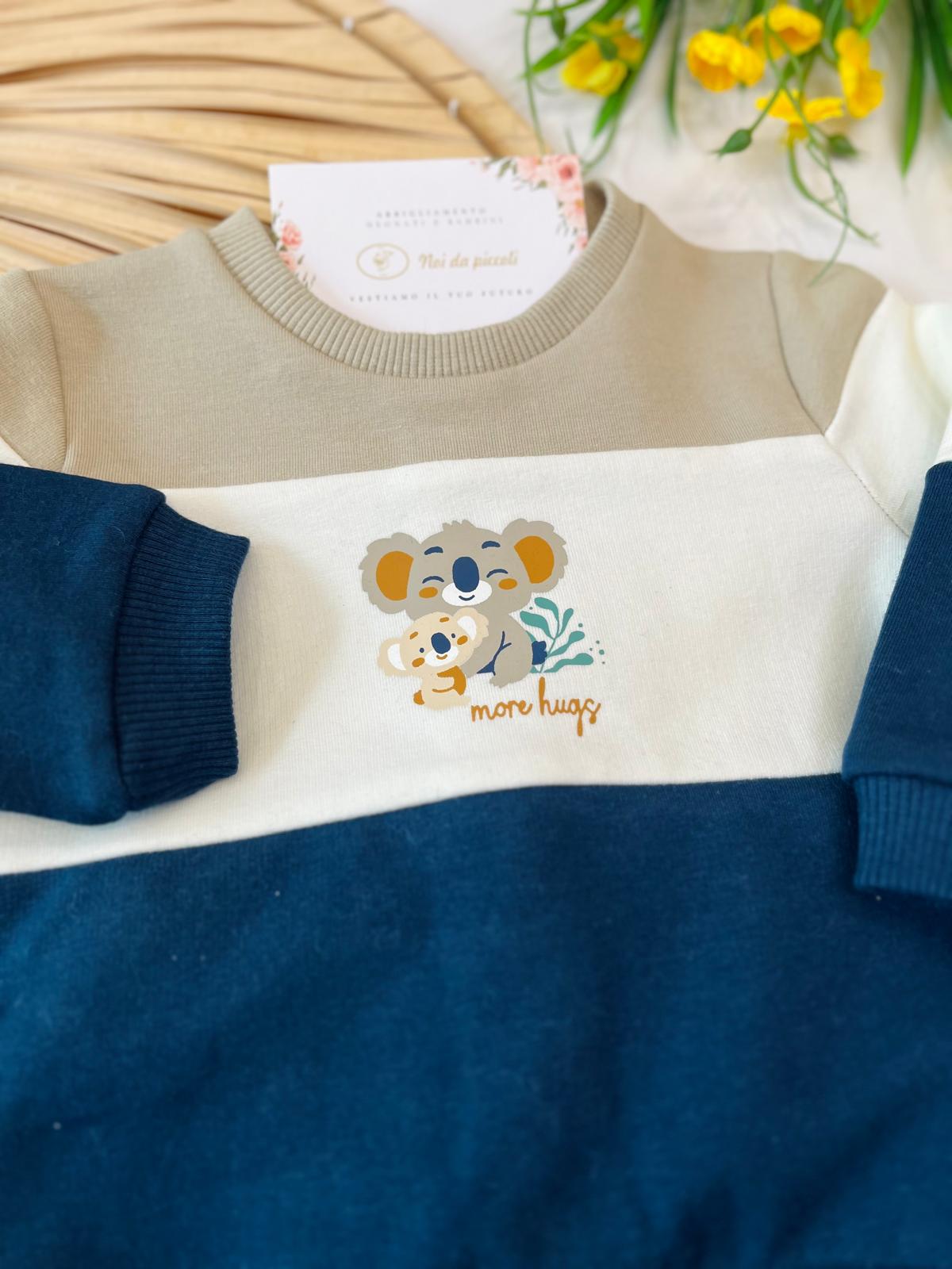 COMPLETO IN COTONE CALDO BLU CON SCRITTA "MORE HUGS"