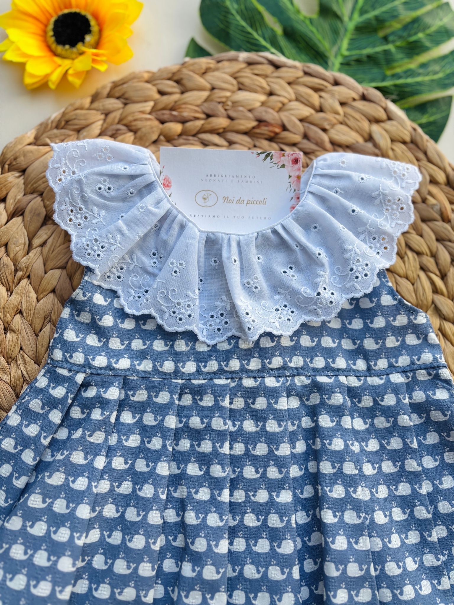 VESTINA A GIRO MANICA IN COTONE CON BALENE E COLLETTO RICAMATO Bianco Cielo - Noi da piccoli