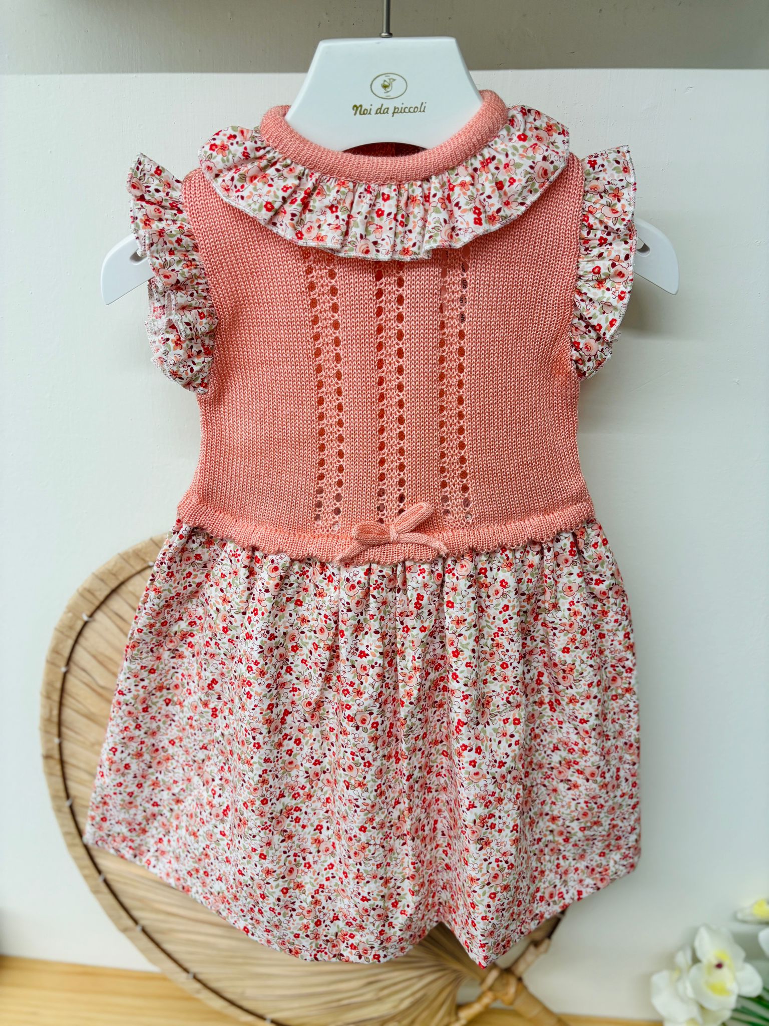 VESTINA IN COTONE CON FIORELLINI CORALLO - Noi da piccoli