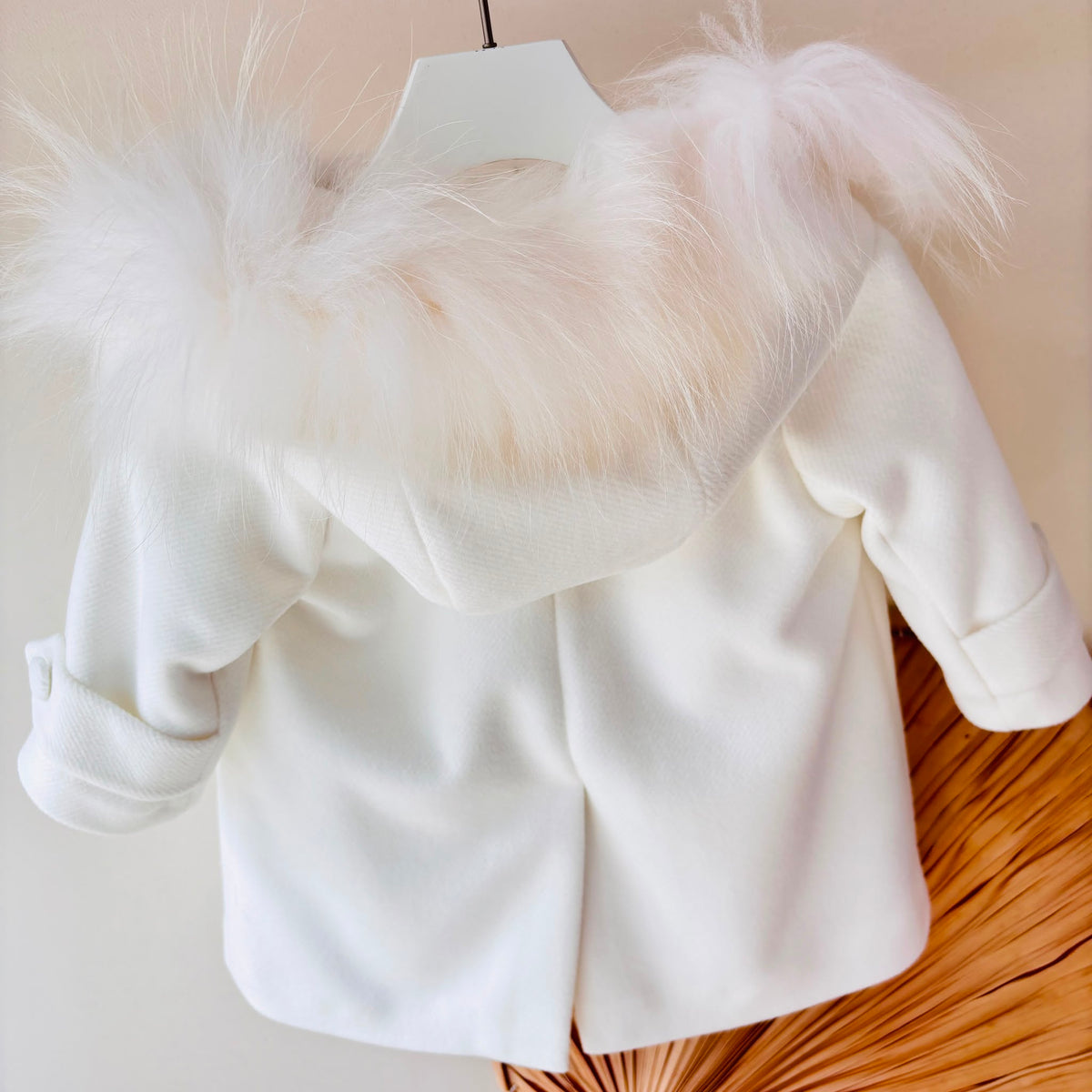 CAPPOTTO IN PANNO CON CAPPUCCIO PANNA