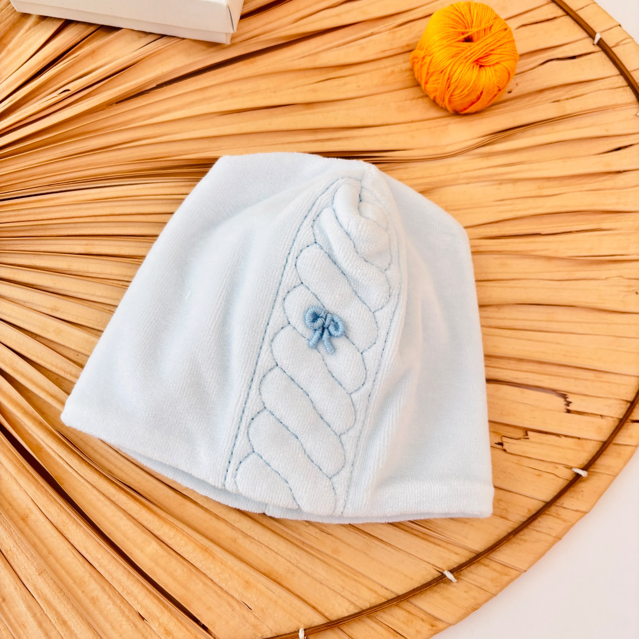 CAPPELLO IN CINIGLIA CIELO CON LAVORAZIONE INTRECCIATA