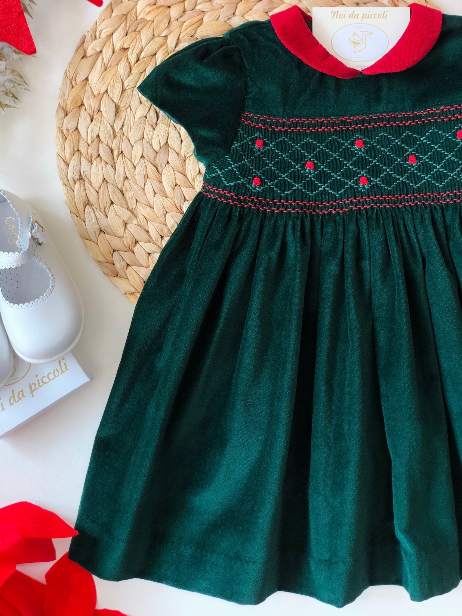 GREEN VELVET DRESS WITH SMOCK STITCH AND ROSES