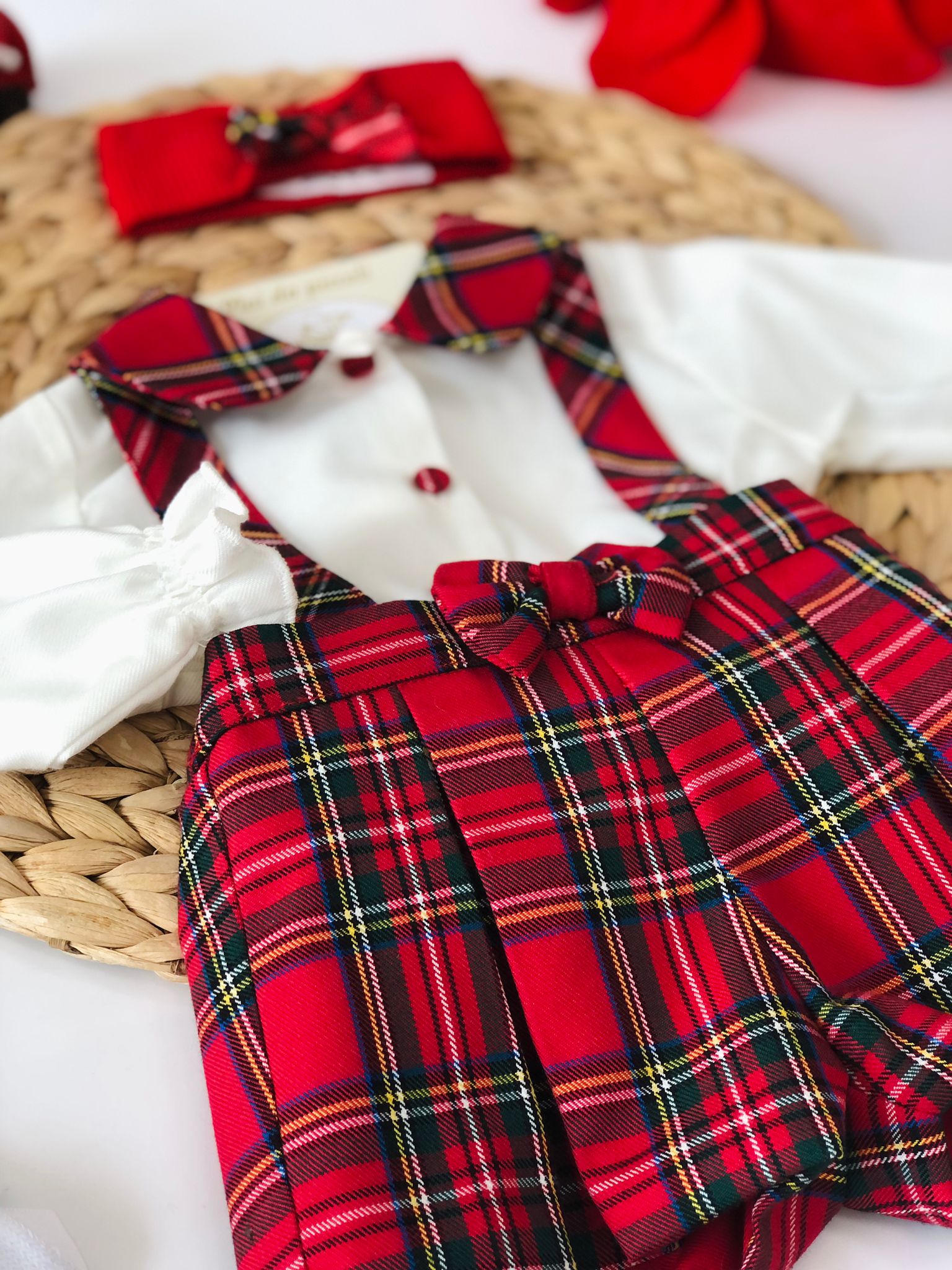 CAMICINA E SALOPETTE TARTAN GIRL - Noi da piccoli