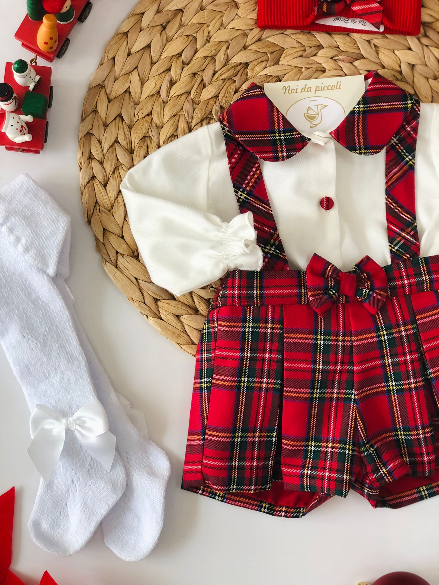 CAMICINA E SALOPETTE TARTAN GIRL - Noi da piccoli