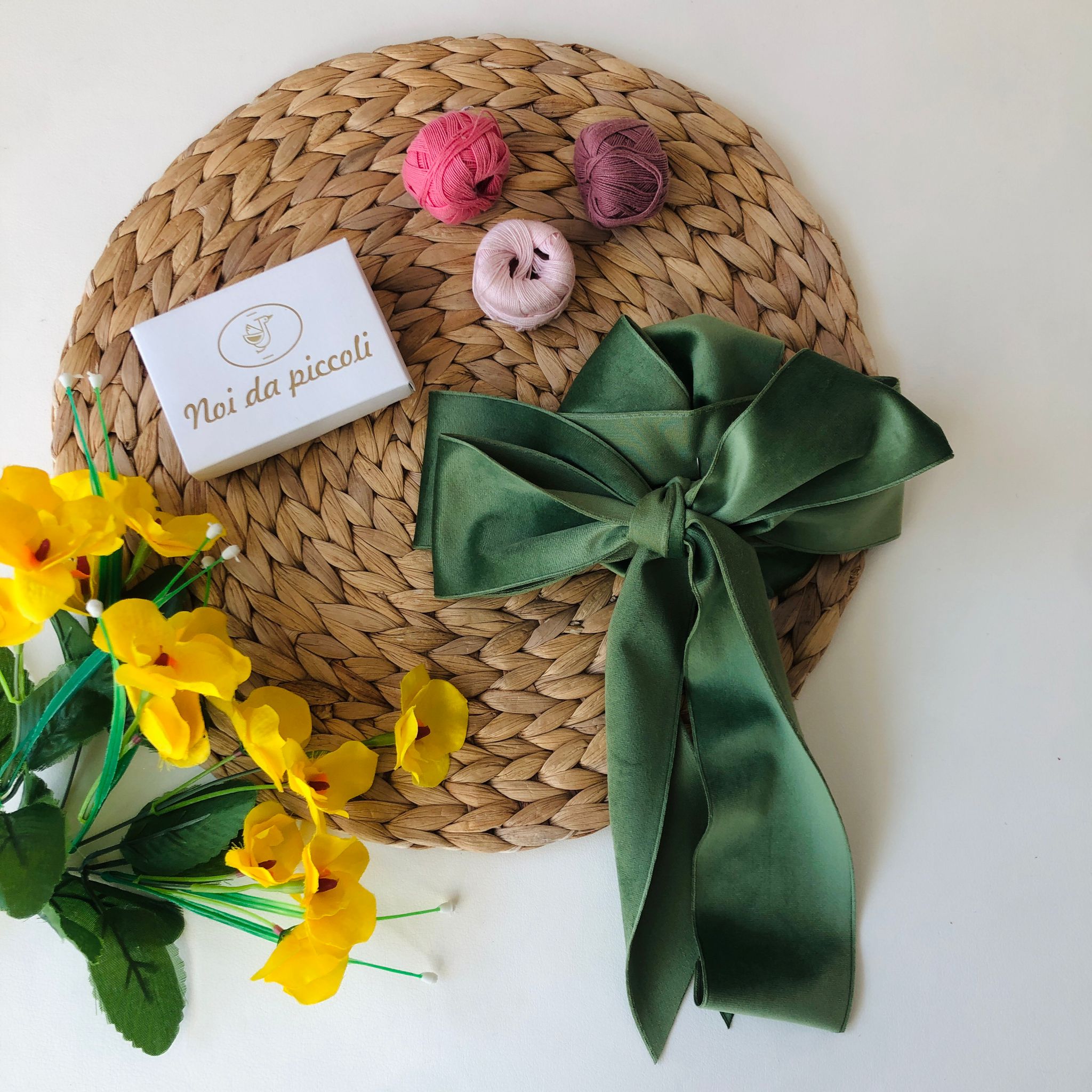 CINTURA A FASCIA IN VELLUTO VERDE CON ROSA - Noi da piccoli