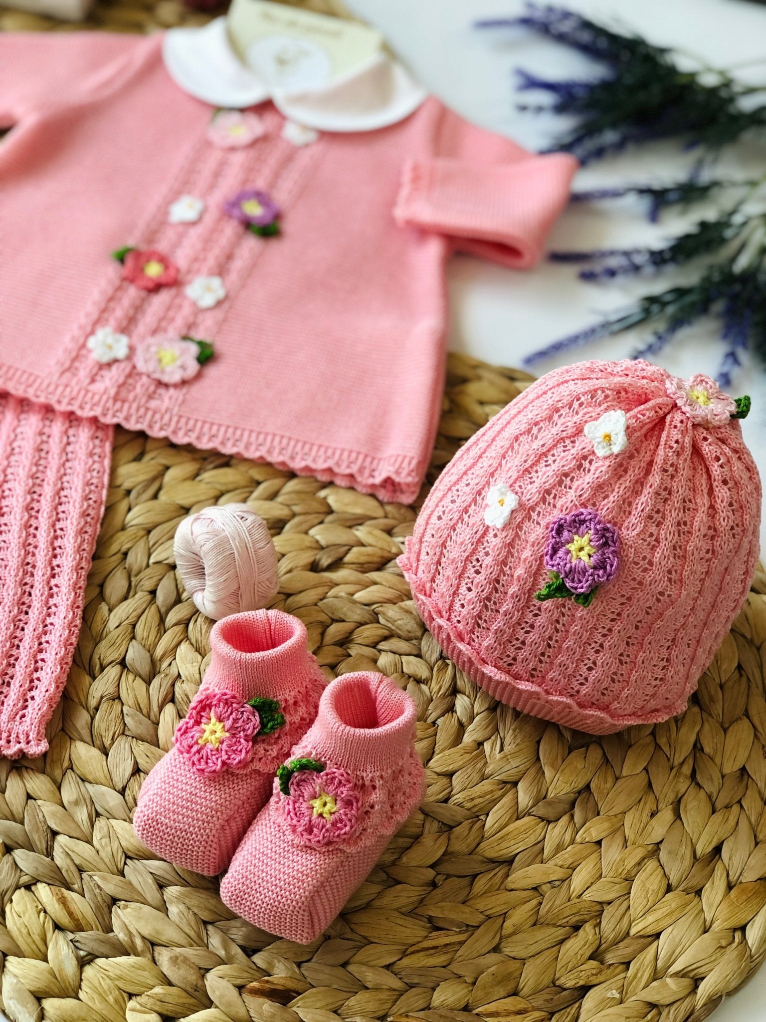 COMPLETO 2 PZ CON SET PARURE ROSA TULIPANO IN FILO DI COTONE - Noi da piccoli