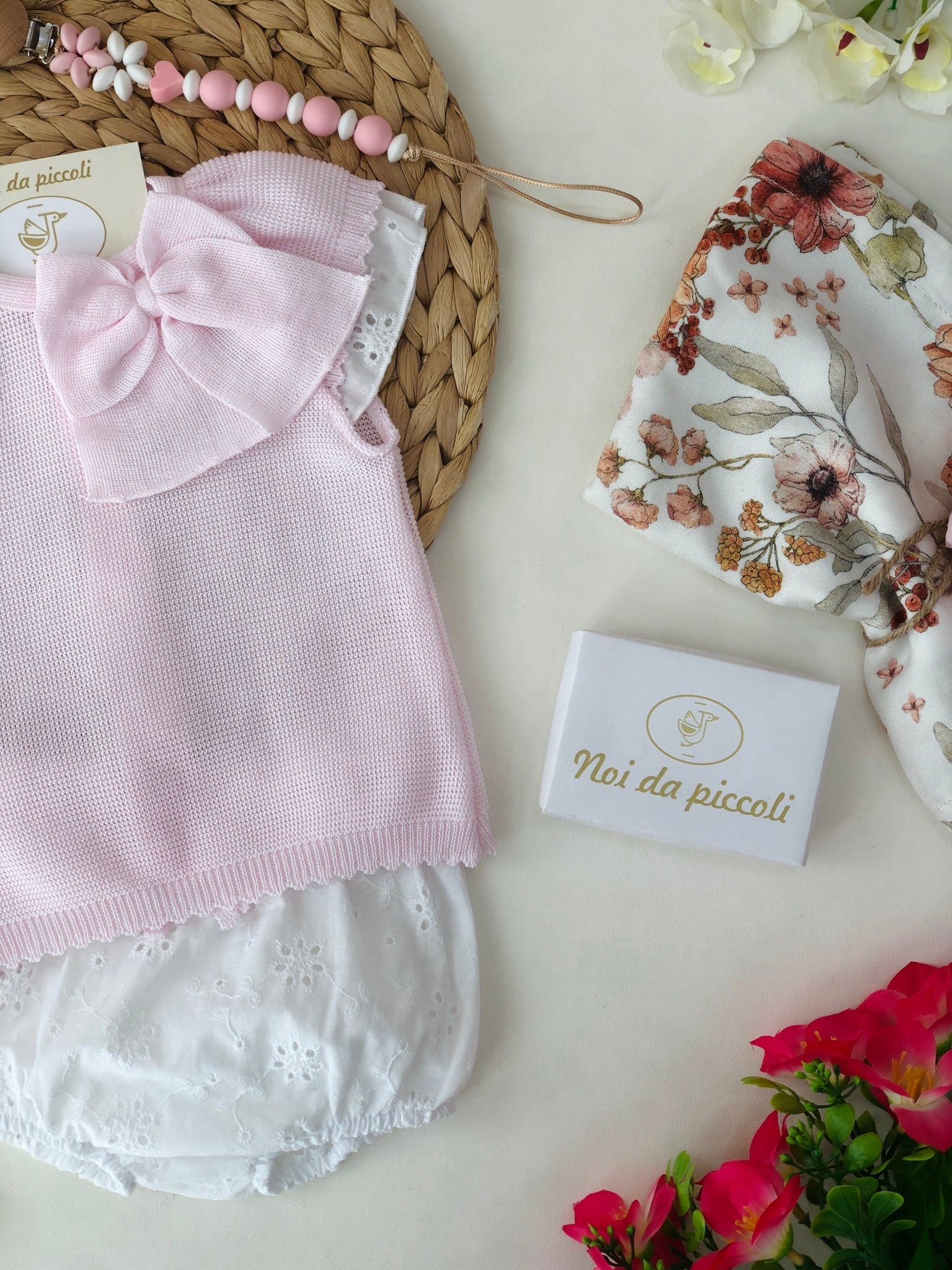 MAGLIA CON CULOTTE FILO ROSA - Noi da piccoli