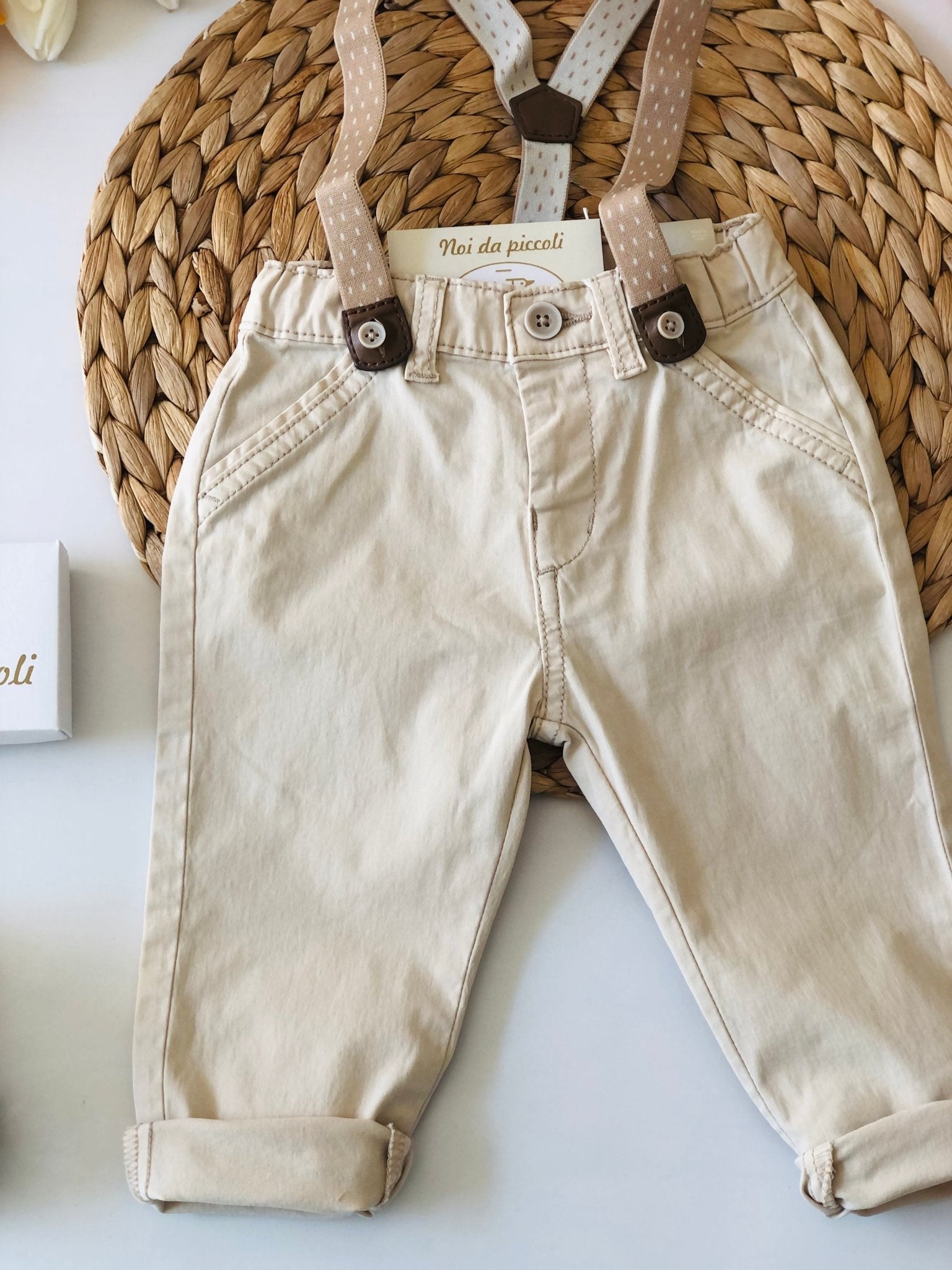 PANTALONE BEIGE CON BRETELLE - Noi da piccoli