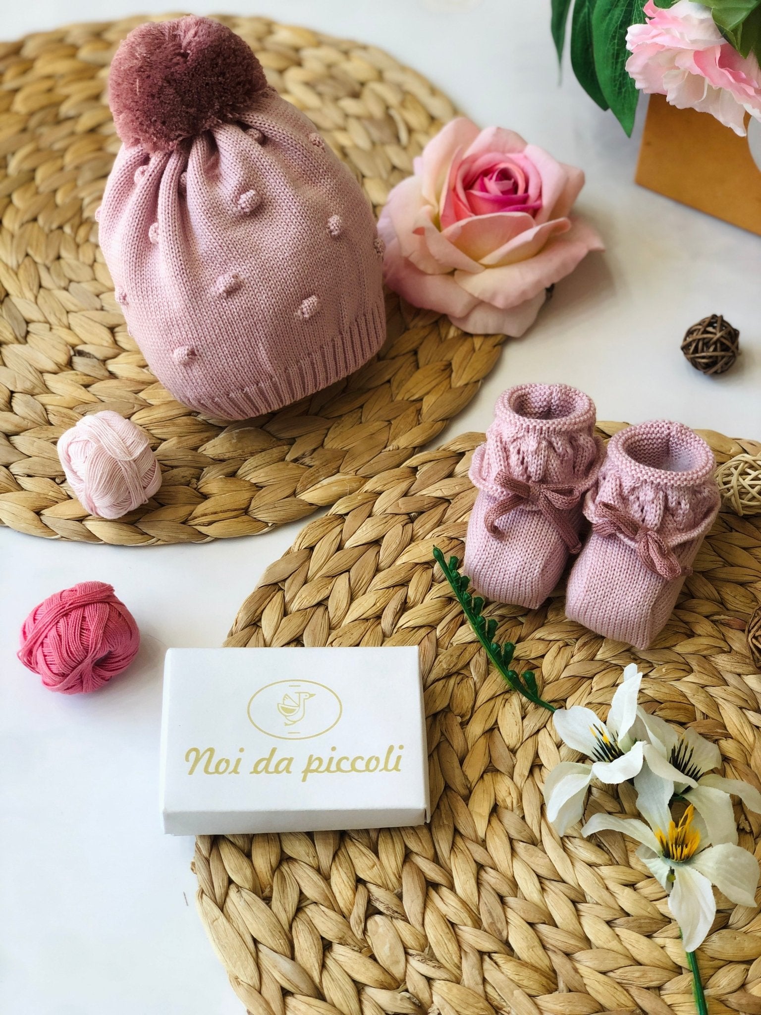 TUTINA CON SET PARURE 100% LANA ROSA MARSALA MELOGRANO - Noi da piccoli